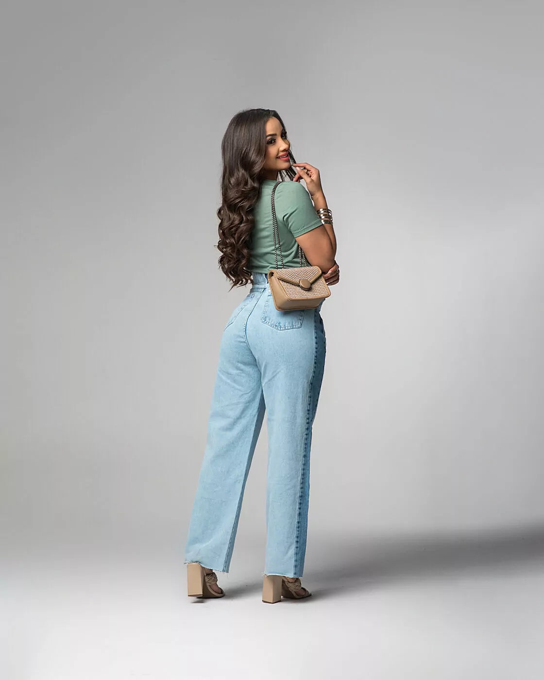 Calça Jeans WIDE LEG com Emenda Lateral