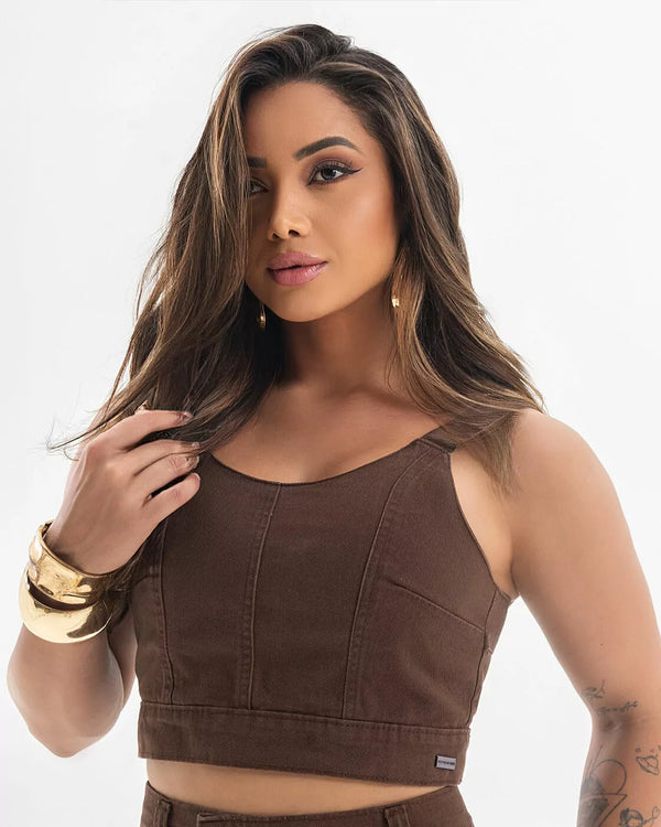 Cropped AMARA LAVIGNE